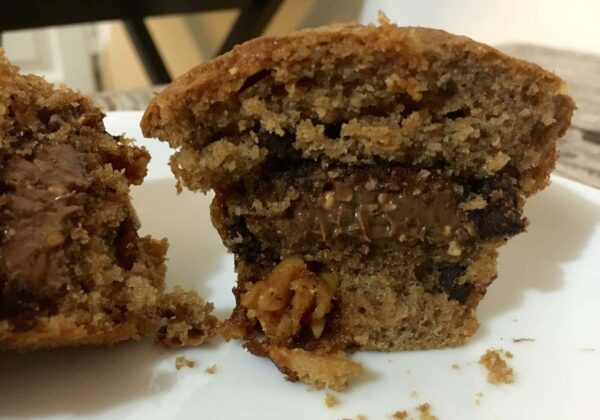 Muffin tout praliné coupé, en gros plan