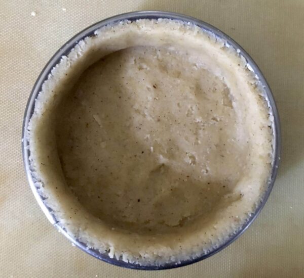 Fond de tartelette piqué dans son cercle