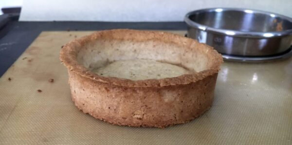 Fond de tartelette doré après cuisson