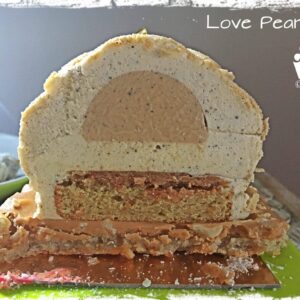 Coupe de la bûche Love Peanuts montrant ses couches