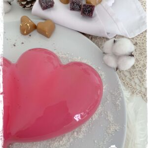 Entremets Toi et Moi rose en forme de deux cœurs